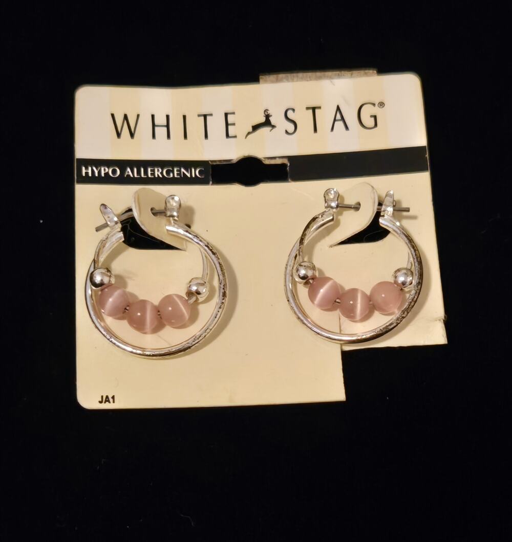 Vintage Y2K White Stag Hypo Allergenic Silver Hoop Earrings with Pink Beads